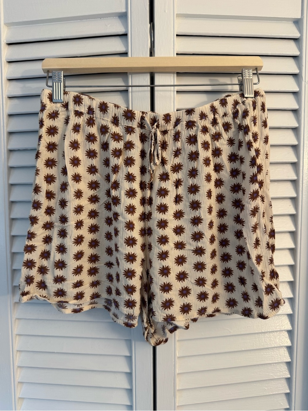 Rip Curl Cream Floral Print Women's Shorts